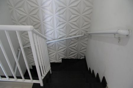 Casa à venda com 241m², 3 quartos e 3 vagasEscada