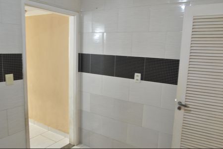 Casa de condomínio à venda com 60m², 2 quartos e sem vaga Casa de condomínio à venda com 60m², 2 quartos e sem vagaCozinha