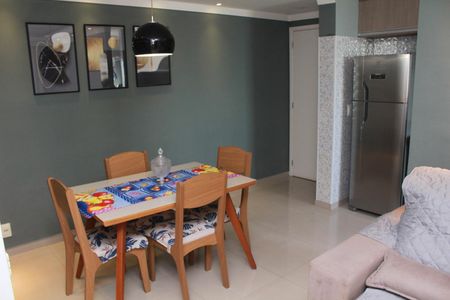 Apartamento à venda com 58m², 2 quartos e 2 vagas Apartamento à venda com 58m², 2 quartos e 2 vagasSala