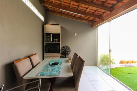 Casa de condomínio à venda com 50m², 2 quartos e 2 vagas Casa de condomínio à venda com 50m², 2 quartos e 2 vagasÁrea gourmet