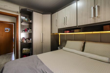 Casa de condomínio à venda com 50m², 2 quartos e 2 vagas Casa de condomínio à venda com 50m², 2 quartos e 2 vagasQuarto 1