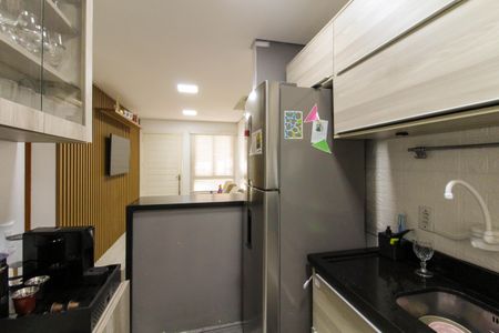 Casa de condomínio à venda com 50m², 2 quartos e 2 vagas Casa de condomínio à venda com 50m², 2 quartos e 2 vagasCozinha