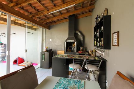 Casa de condomínio à venda com 50m², 2 quartos e 2 vagas Casa de condomínio à venda com 50m², 2 quartos e 2 vagasÁrea gourmet