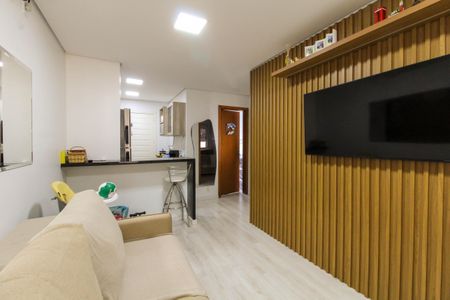 Casa de condomínio à venda com 50m², 2 quartos e 2 vagas Casa de condomínio à venda com 50m², 2 quartos e 2 vagasSala