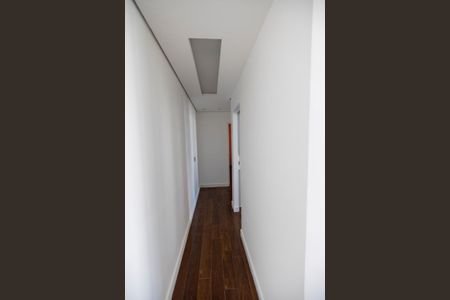 Apartamento à venda com 58m², 2 quartos e 1 vagaCorredor