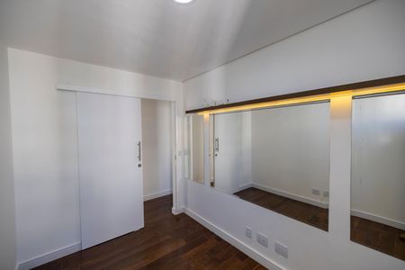 Apartamento à venda com 58m², 2 quartos e 1 vagaQuarto 1