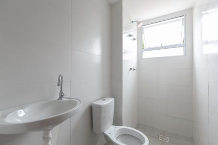 Apartamento para alugar com 46m², 2 quartos e 1 vaga Apartamento para alugar com 46m², 2 quartos e 1 vagaBanheiro