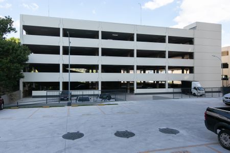 Apartamento para alugar com 46m², 2 quartos e 1 vaga Apartamento para alugar com 46m², 2 quartos e 1 vagaÁrea comum - Estacionamento