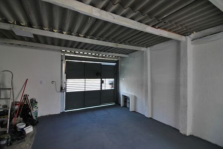 Casa à venda com 100m², 2 quartos e 1 vagaGaragem