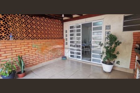Casa à venda com 128m², 2 quartos e sem vaga