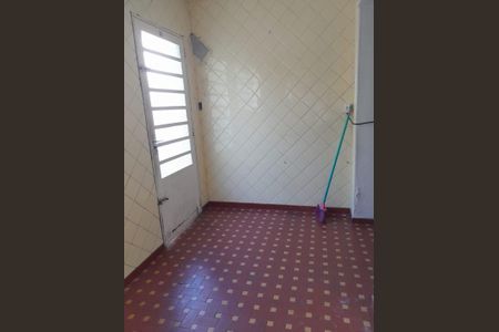 Casa à venda com 127m², 3 quartos e 4 vagas