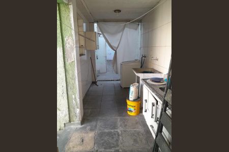 Casa à venda com 127m², 3 quartos e 4 vagas