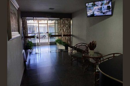 Apartamento à venda com 102m², 2 quartos e 1 vaga