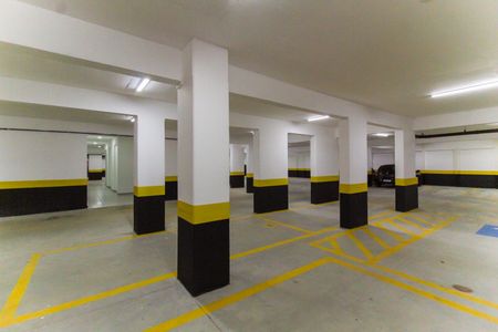 Apartamento à venda com 50m², 2 quartos e 1 vaga Apartamento à venda com 50m², 2 quartos e 1 vagaEstacionamento