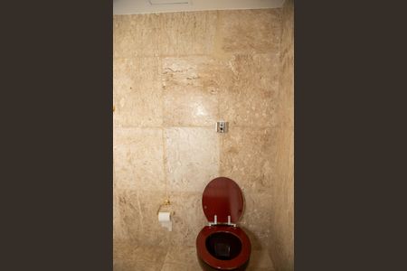 Apartamento à venda com 432m², 4 quartos e 4 vagas Apartamento à venda com 432m², 4 quartos e 4 vagasBanheiro da Suíte 3