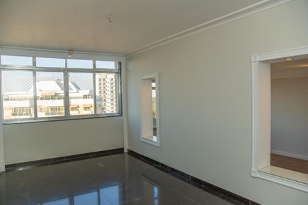 Apartamento à venda com 432m², 4 quartos e 4 vagas Apartamento à venda com 432m², 4 quartos e 4 vagasSala de Jantar