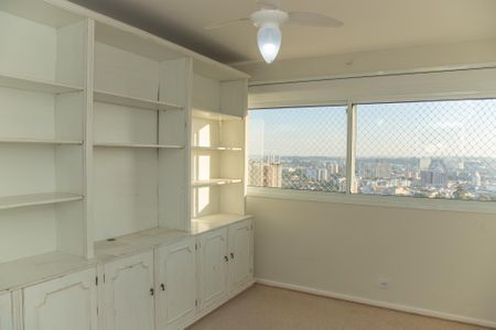 Apartamento à venda com 432m², 4 quartos e 4 vagas Apartamento à venda com 432m², 4 quartos e 4 vagasQuarto 2 - Suíte