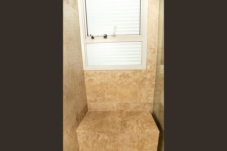 Apartamento à venda com 432m², 4 quartos e 4 vagas Apartamento à venda com 432m², 4 quartos e 4 vagasBanheiro da Suíte