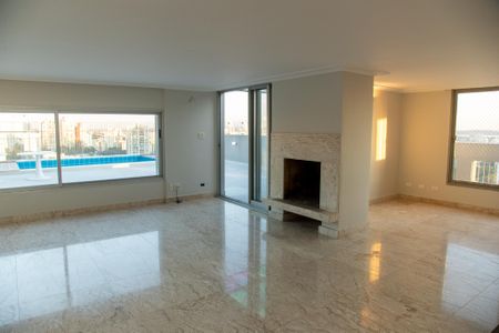 Apartamento à venda com 432m², 4 quartos e 4 vagas Apartamento à venda com 432m², 4 quartos e 4 vagasChurrasqueira