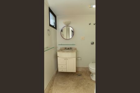 Apartamento à venda com 432m², 4 quartos e 4 vagas Apartamento à venda com 432m², 4 quartos e 4 vagasCobertura - Banheiro