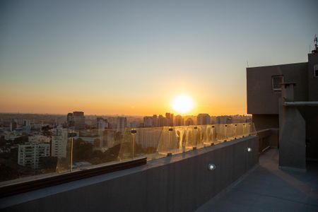 Apartamento à venda com 432m², 4 quartos e 4 vagas Apartamento à venda com 432m², 4 quartos e 4 vagasCobertura