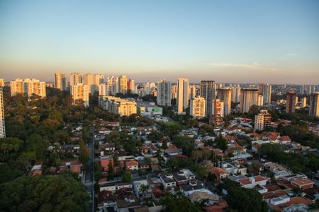 Apartamento à venda com 432m², 4 quartos e 4 vagas Apartamento à venda com 432m², 4 quartos e 4 vagasCobertura