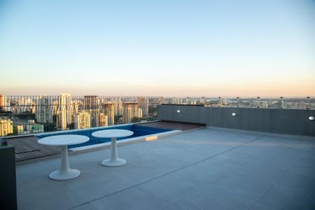 Apartamento à venda com 432m², 4 quartos e 4 vagas Apartamento à venda com 432m², 4 quartos e 4 vagasCobertura