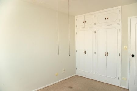 Apartamento à venda com 432m², 4 quartos e 4 vagas Apartamento à venda com 432m², 4 quartos e 4 vagasQuarto Suíte