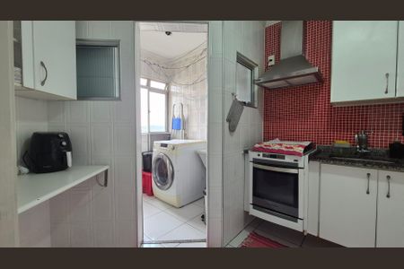 Apartamento à venda com 62m², 3 quartos e 1 vaga Apartamento à venda com 62m², 3 quartos e 1 vagaCozinha