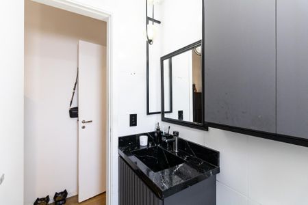 Apartamento à venda com 67m², 2 quartos e 1 vagaBanheiro da Suíte