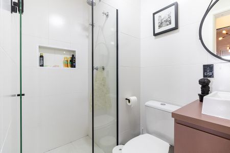 Apartamento à venda com 67m², 2 quartos e 1 vagaBanheiro Social