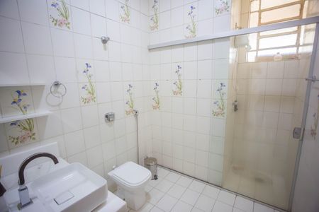 Apartamento à venda com 79m², 3 quartos e 1 vaga Apartamento à venda com 79m², 3 quartos e 1 vagaBanheiro