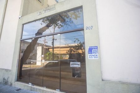 Apartamento à venda com 79m², 3 quartos e 1 vaga Apartamento à venda com 79m², 3 quartos e 1 vagaPlaca