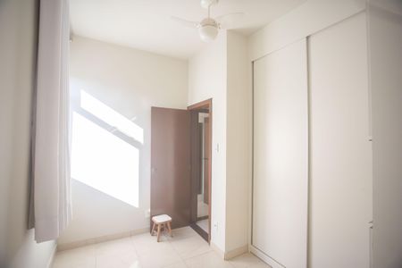 Apartamento à venda com 79m², 3 quartos e 1 vaga Apartamento à venda com 79m², 3 quartos e 1 vagaQuarto 2