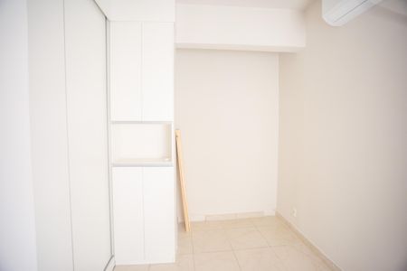 Apartamento à venda com 79m², 3 quartos e 1 vaga Apartamento à venda com 79m², 3 quartos e 1 vagaQuarto 2