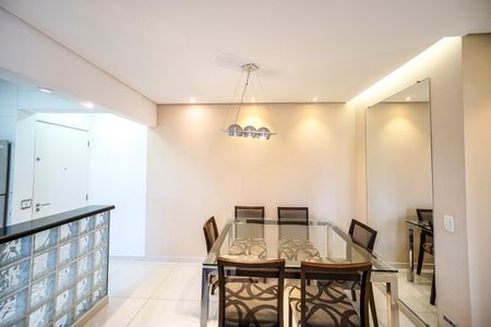 Apartamento à venda com 60m², 3 quartos e 1 vagaSala