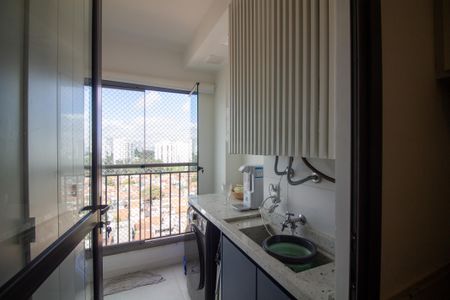 Apartamento à venda com 76m², 3 quartos e 1 vagaÁrea de Serviço