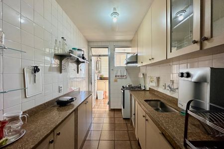 Apartamento à venda com 135m², 3 quartos e 1 vaga Apartamento à venda com 135m², 3 quartos e 1 vagaCozinha