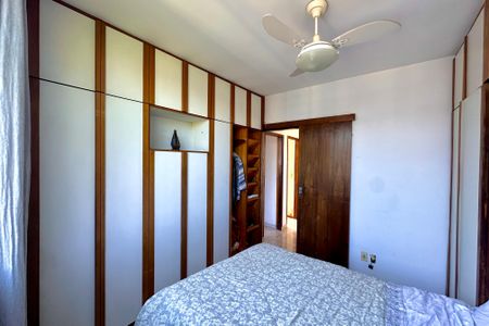 Apartamento à venda com 135m², 3 quartos e 1 vaga Apartamento à venda com 135m², 3 quartos e 1 vagaQuarto 1
