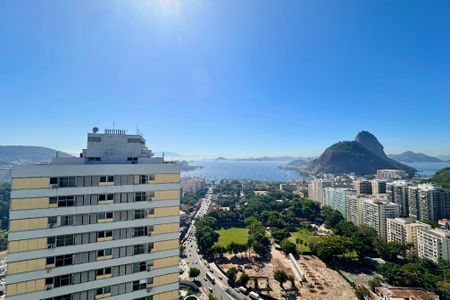 Apartamento à venda com 135m², 3 quartos e 1 vaga Apartamento à venda com 135m², 3 quartos e 1 vagaVista do Quarto 3