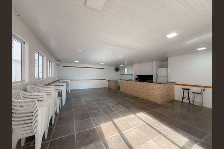 Apartamento à venda com 50m², 1 quarto e sem vaga Apartamento à venda com 50m², 1 quarto e sem vagaÁrea comum - Salão de festas