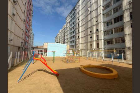 Apartamento à venda com 50m², 1 quarto e sem vaga Apartamento à venda com 50m², 1 quarto e sem vagaÁrea comum - Playground
