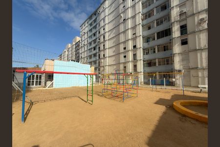 Apartamento à venda com 50m², 1 quarto e sem vaga Apartamento à venda com 50m², 1 quarto e sem vagaÁrea comum - Playground