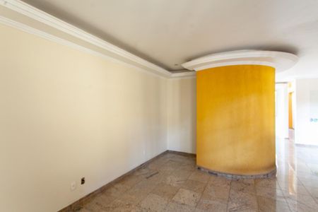 Casa para alugar com 355m², 4 quartos e 4 vagasSala 1