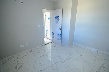 Casa à venda com 125m², 3 quartos e 2 vagasQuarto 2