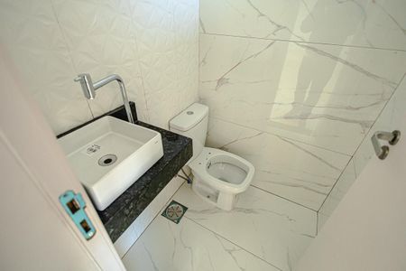 Casa à venda com 125m², 3 quartos e 2 vagasLavabo