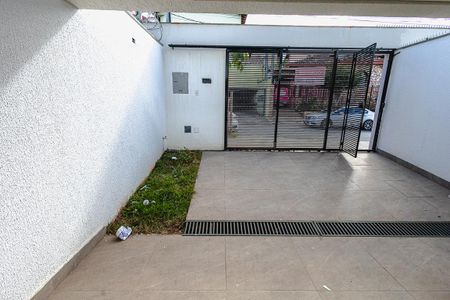 Casa à venda com 125m², 3 quartos e 2 vagasGaragem