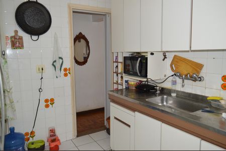 Apartamento à venda com 69m², 2 quartos e 1 vagaCozinha