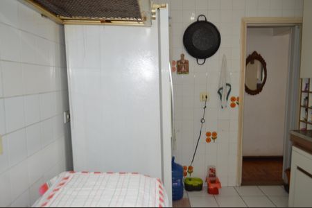 Apartamento à venda com 69m², 2 quartos e 1 vagaCozinha