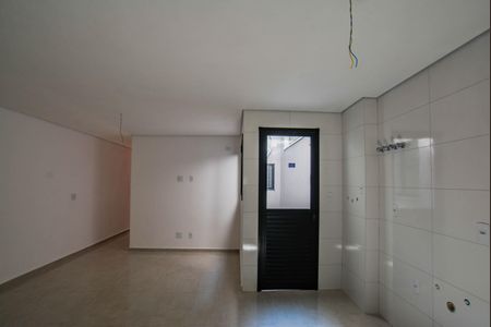 Apartamento à venda com 95m², 3 quartos e 2 vagas Apartamento à venda com 95m², 3 quartos e 2 vagasCozinha